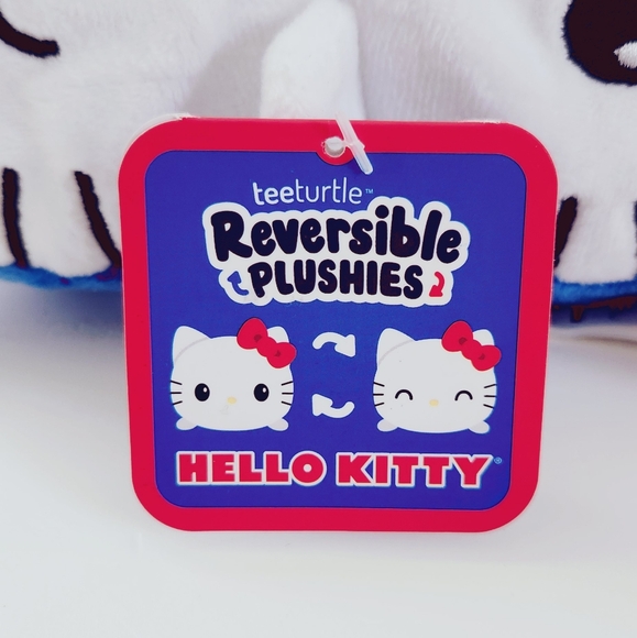 TeeTurtle Hello Kitty And Friends Reversible Hello Kitty - Picture 10 of 11